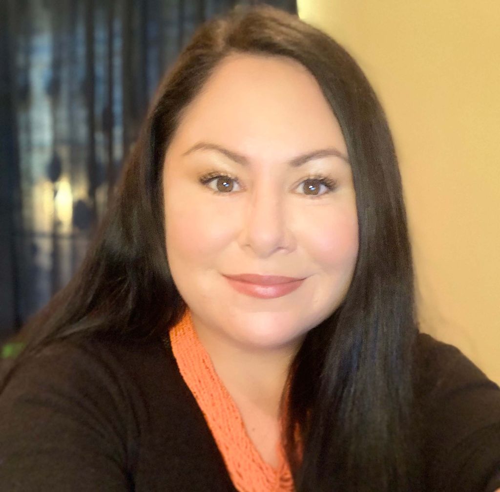 Portrait of Lynda Flores from the Brill Media leadership team on the company about us page